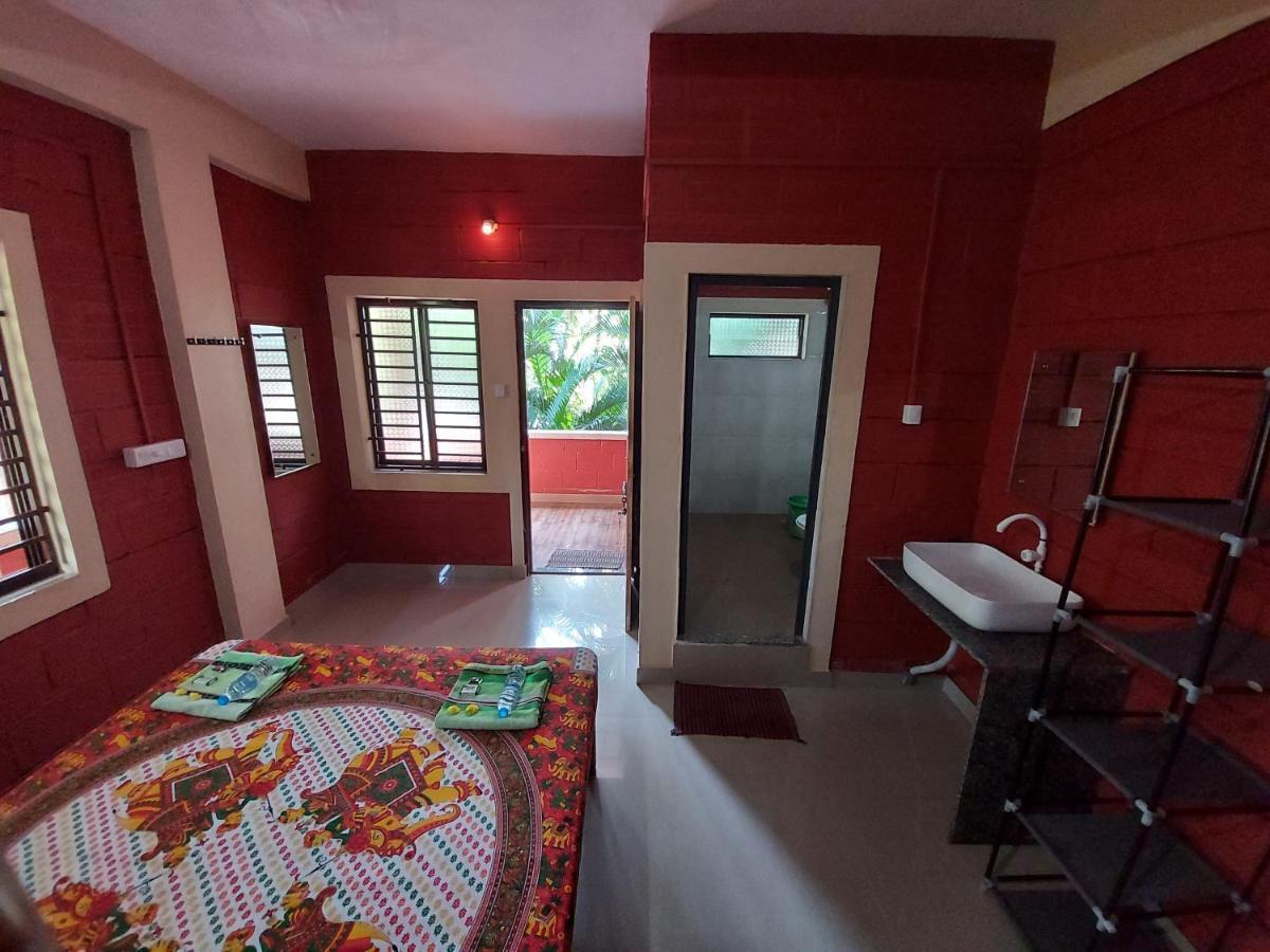 Cocopelli Guest House 고카르나 외부 사진