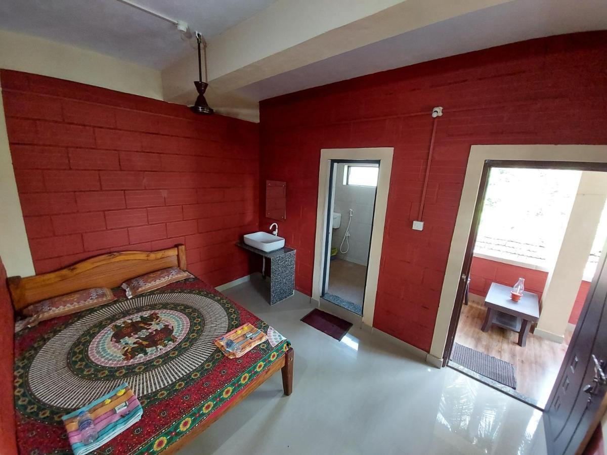 Cocopelli Guest House 고카르나 외부 사진